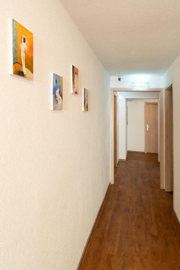 Baeren Hotel แฮคินเงิน ภายนอก รูปภาพ
